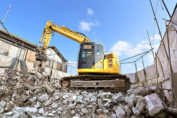 解体工事現場